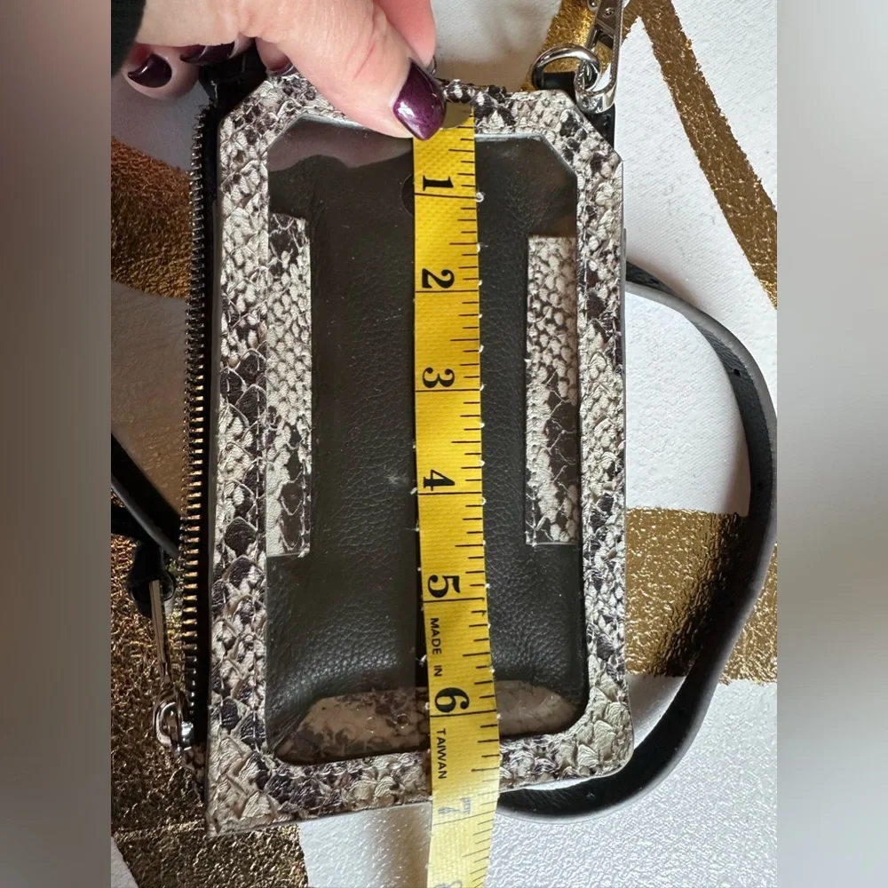 Aimee Kestenberg Cellphone crossbody purse - Picture 9 of 9